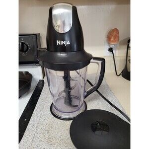 Ninja Master Prep QB1000 Pro System Blender, Good Used Cond. with flaw: on/off